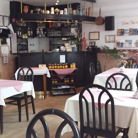 Bed & Breakfast Eden Panzio