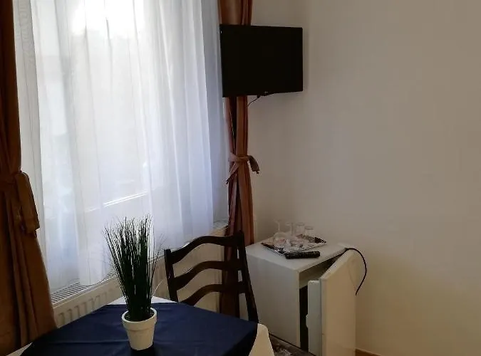 Bed & Breakfast Eden Panzio