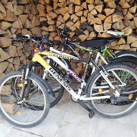 Frühstückspension Eden Panzió 4*