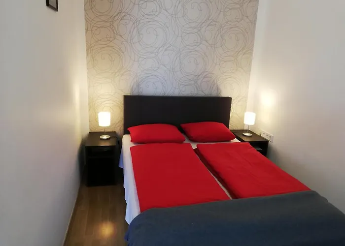 Eden Panzio ベッド・アンド・ブレックファスト エゲル