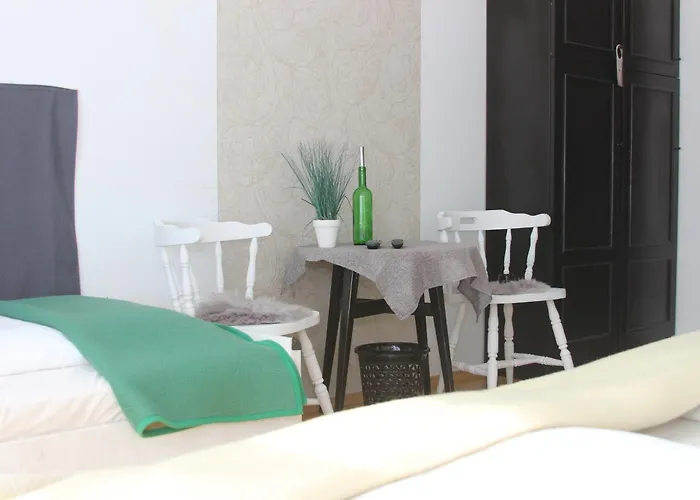 Eden Panzio ベッド・アンド・ブレックファスト