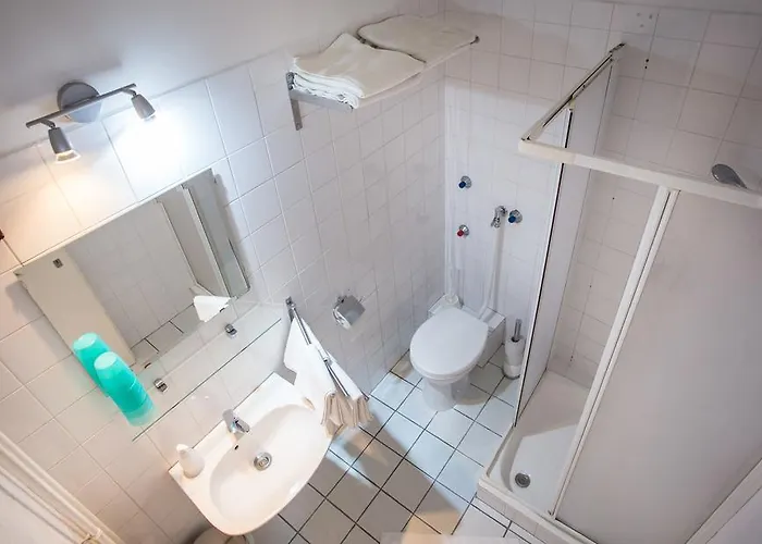 Eden Panzio 4* エゲル